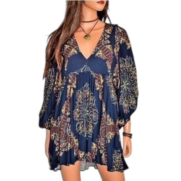 Women’s Top FREE PEOPLE Girl Talk Tunic Blue Paisley Balloon Sleeve Boho Blouse - Picture 3 of 9